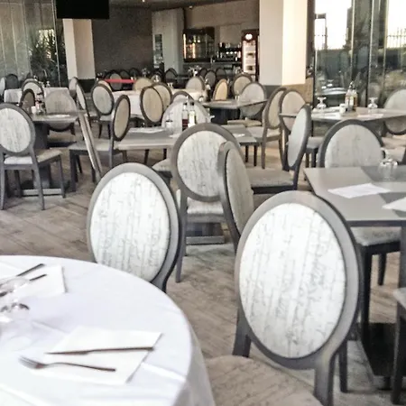 호텔 Mauros El 엘 푸이그