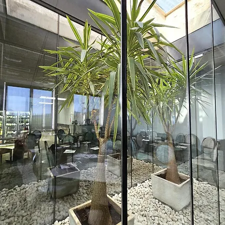 Mauros El Hotel 3*